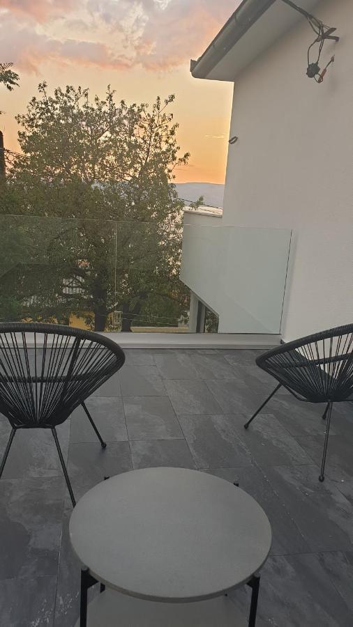 Izzy 2 Apartment Senj  Luaran gambar