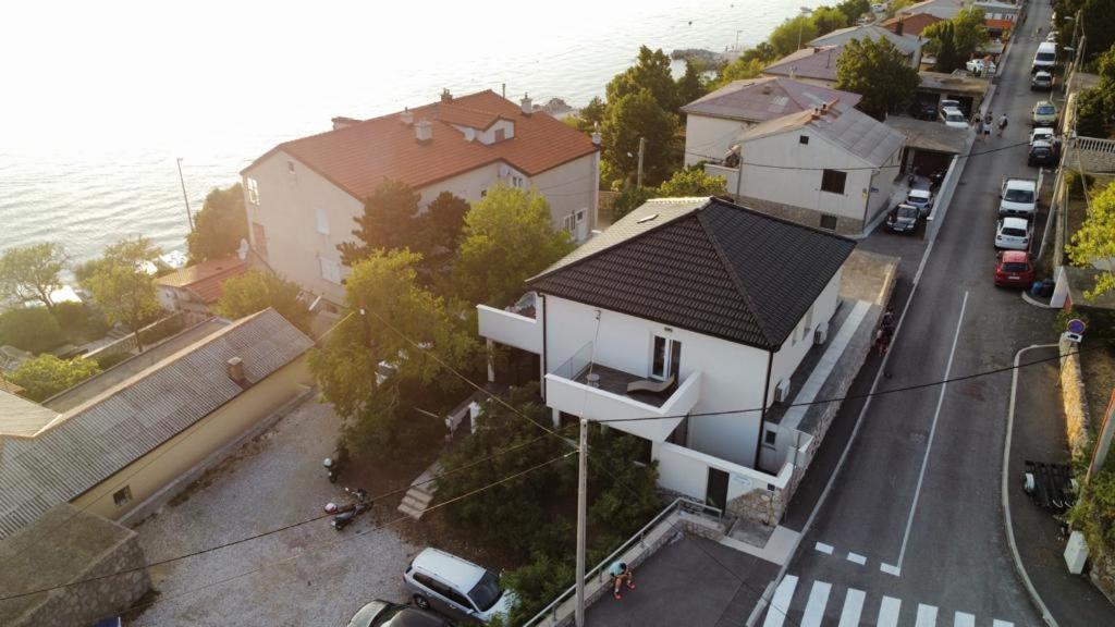 Izzy 2 Apartment Senj  Luaran gambar