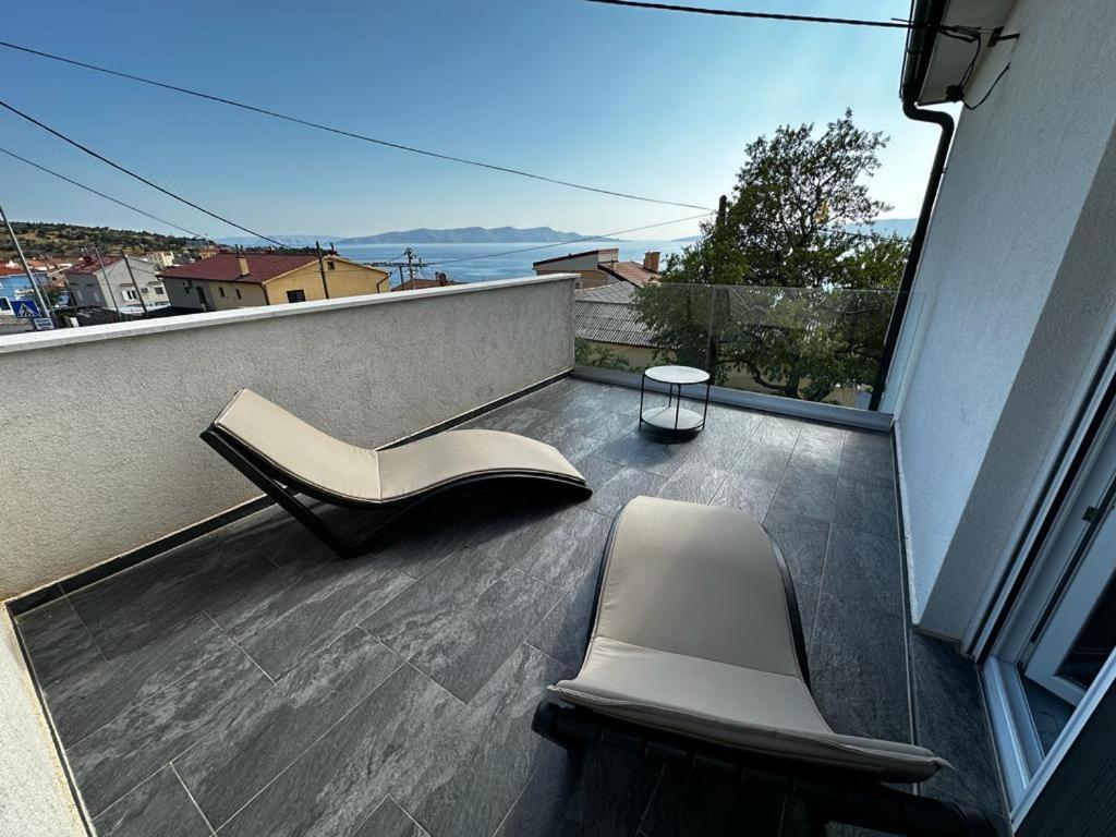 Izzy 2 Apartment Senj  Luaran gambar